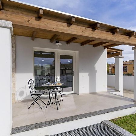 Villa Elena - Affitti Brevi Italia Àrbatax Extérieur photo